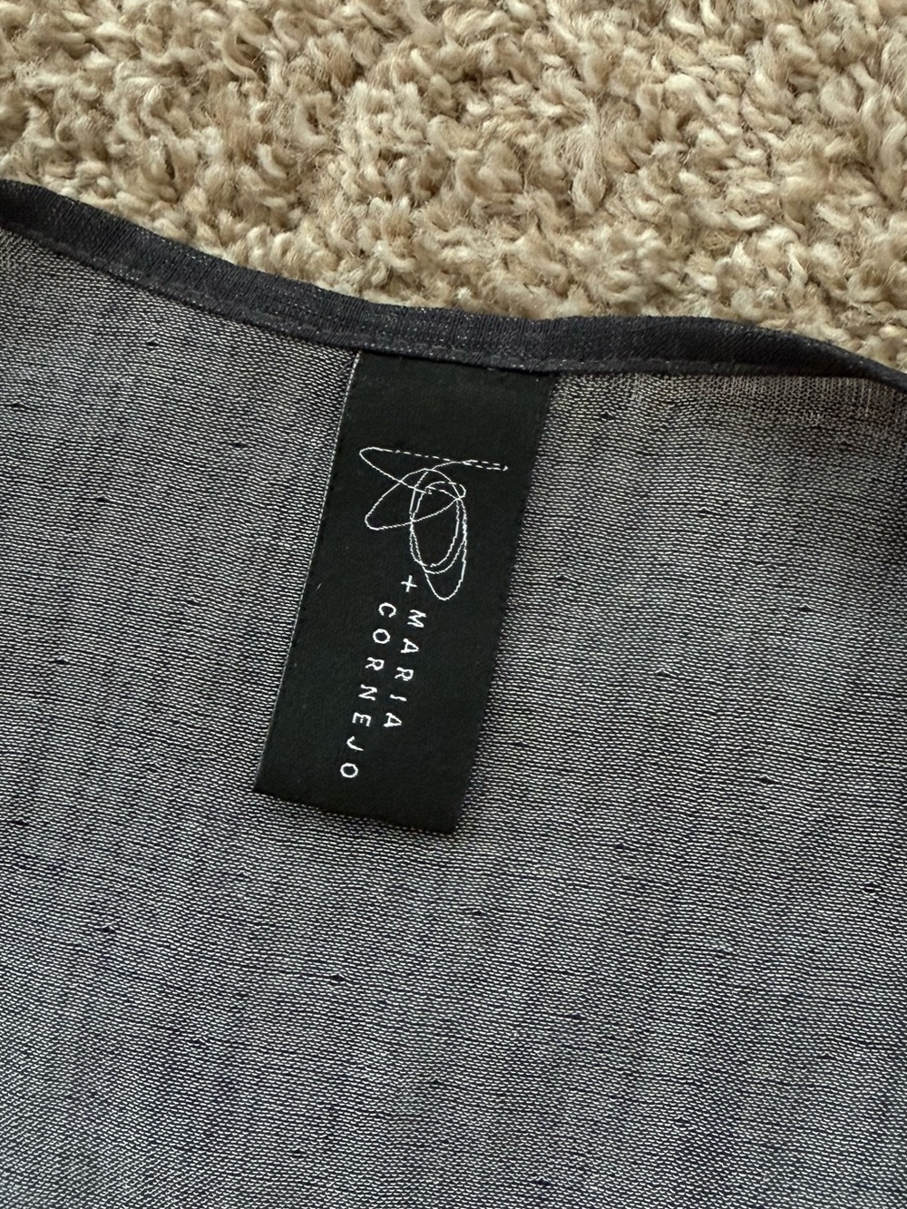 Zero + Maria Cornejo Dark Charcoal V-Neck Blouse Top - Picture 3 of 8